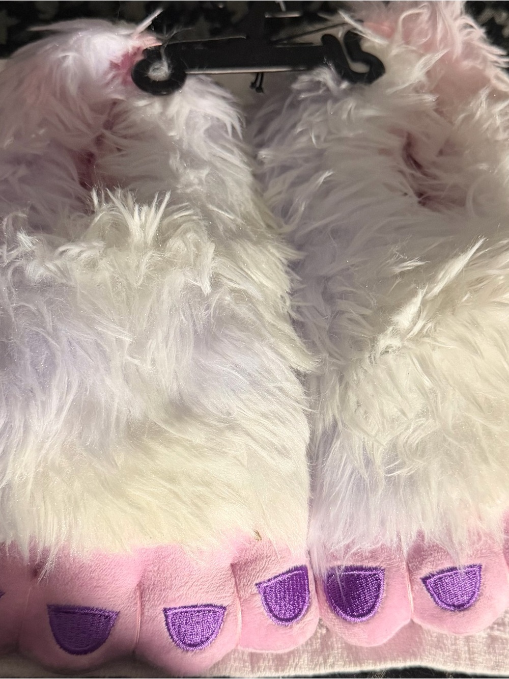 wonder nation Plush White & Pink Monster Toe Slippers with Purple Nail Detail